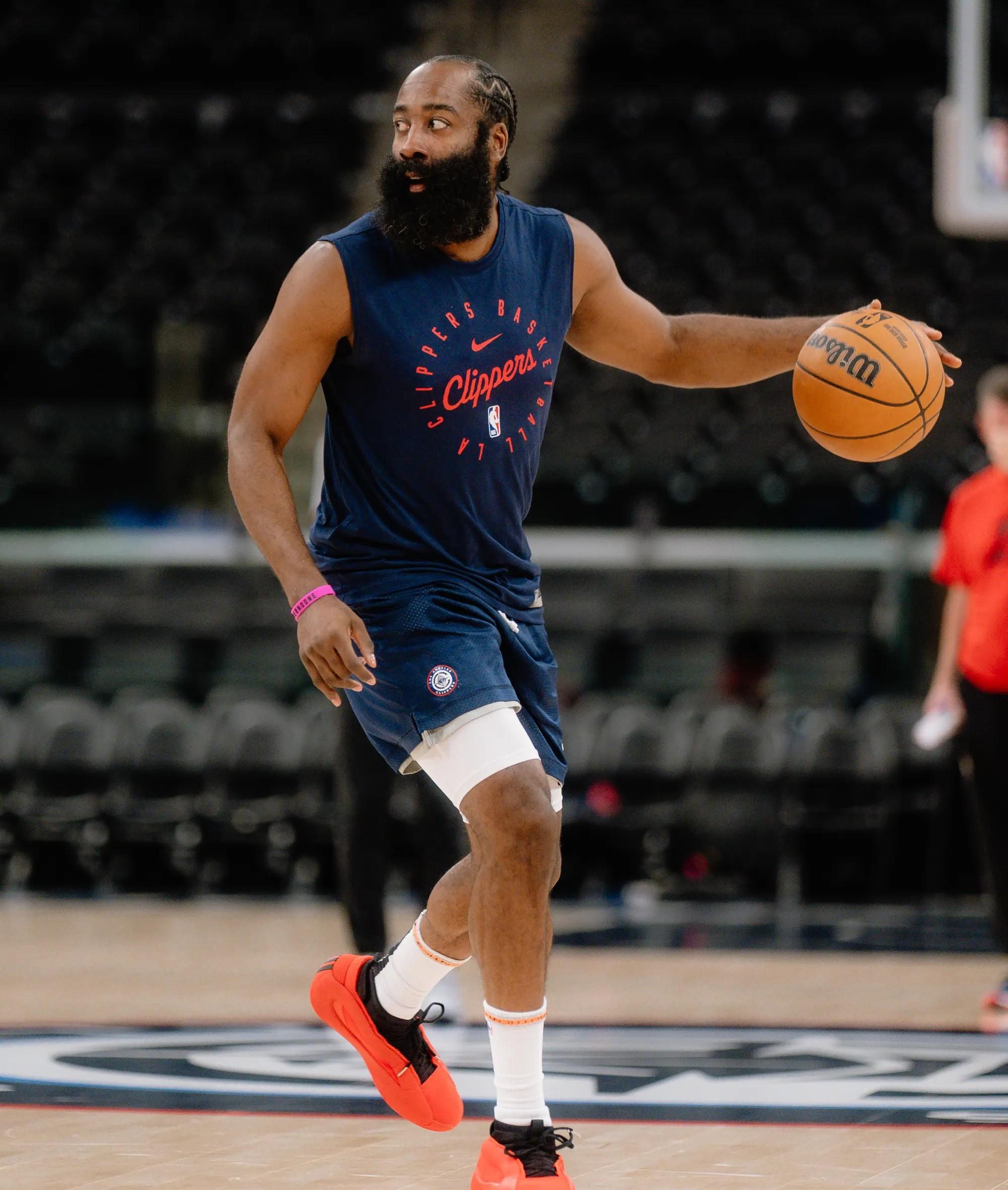 旺财28-包含哈登重返赛场，表现优异首场状态出色，巴黎圣日耳曼观众沸腾！引发球迷热议的词条