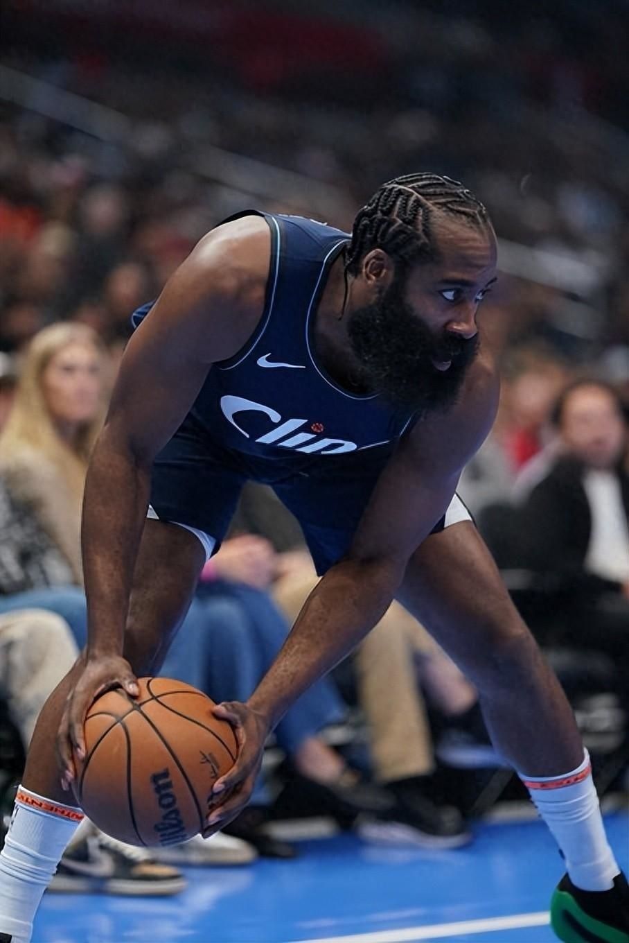 旺财28-包含哈登重返赛场，表现优异首场状态出色，巴黎圣日耳曼观众沸腾！引发球迷热议的词条